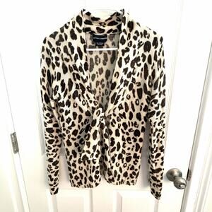 Womens Bloomingdales Sutton 100% Cashmere Animal Print Cardigan Sweater Soft S